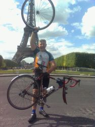 Syd made it to Paris